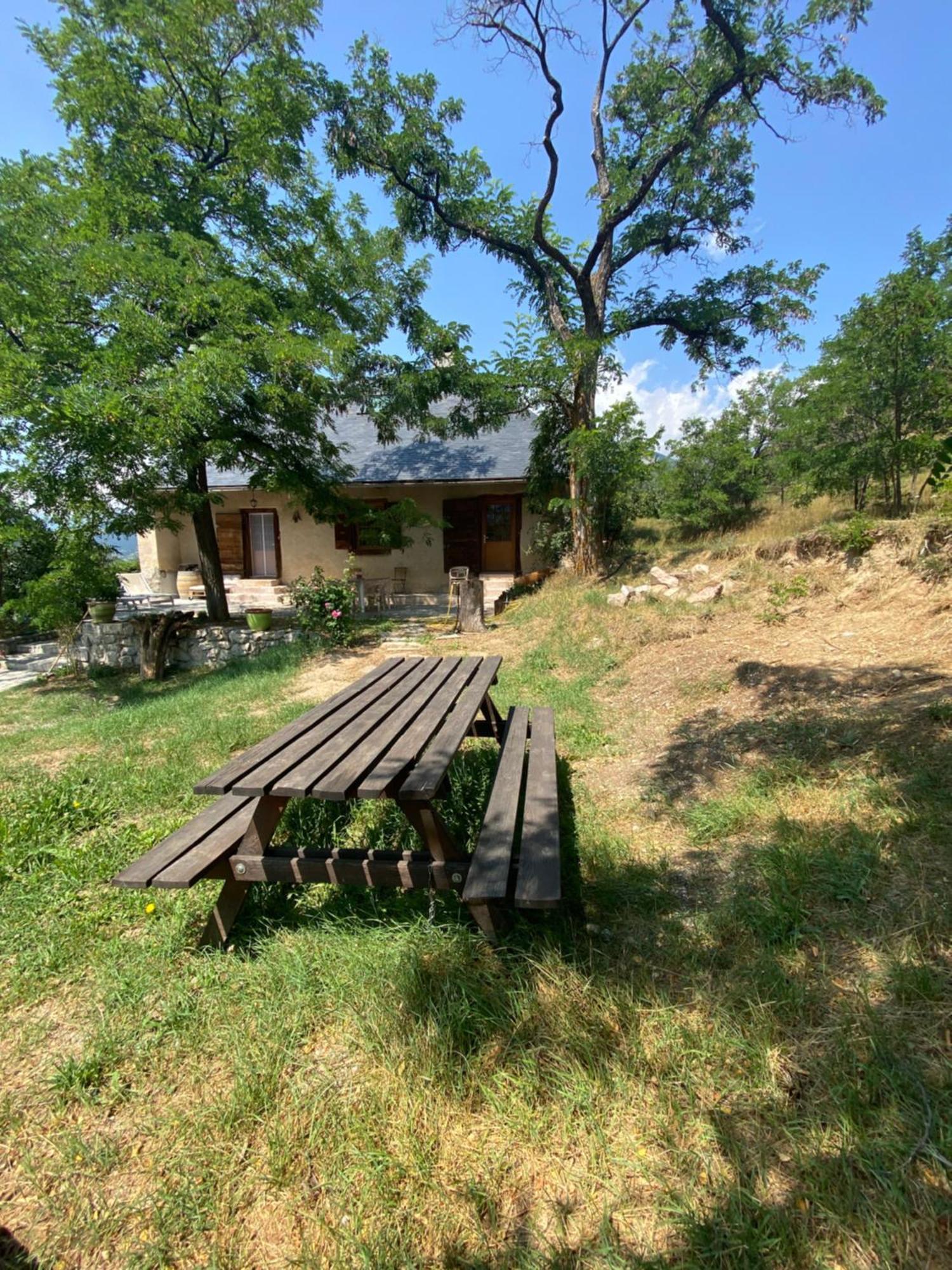 Corps De Garde De La Roche Villa Mont-Dauphin Ngoại thất bức ảnh
